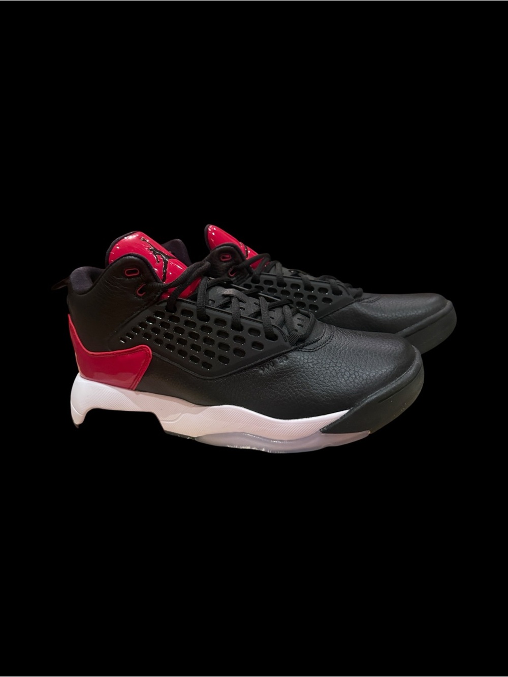 Jordan Maxin 200 Black Gym Red White Men’s Basketball Sneakers Air Max